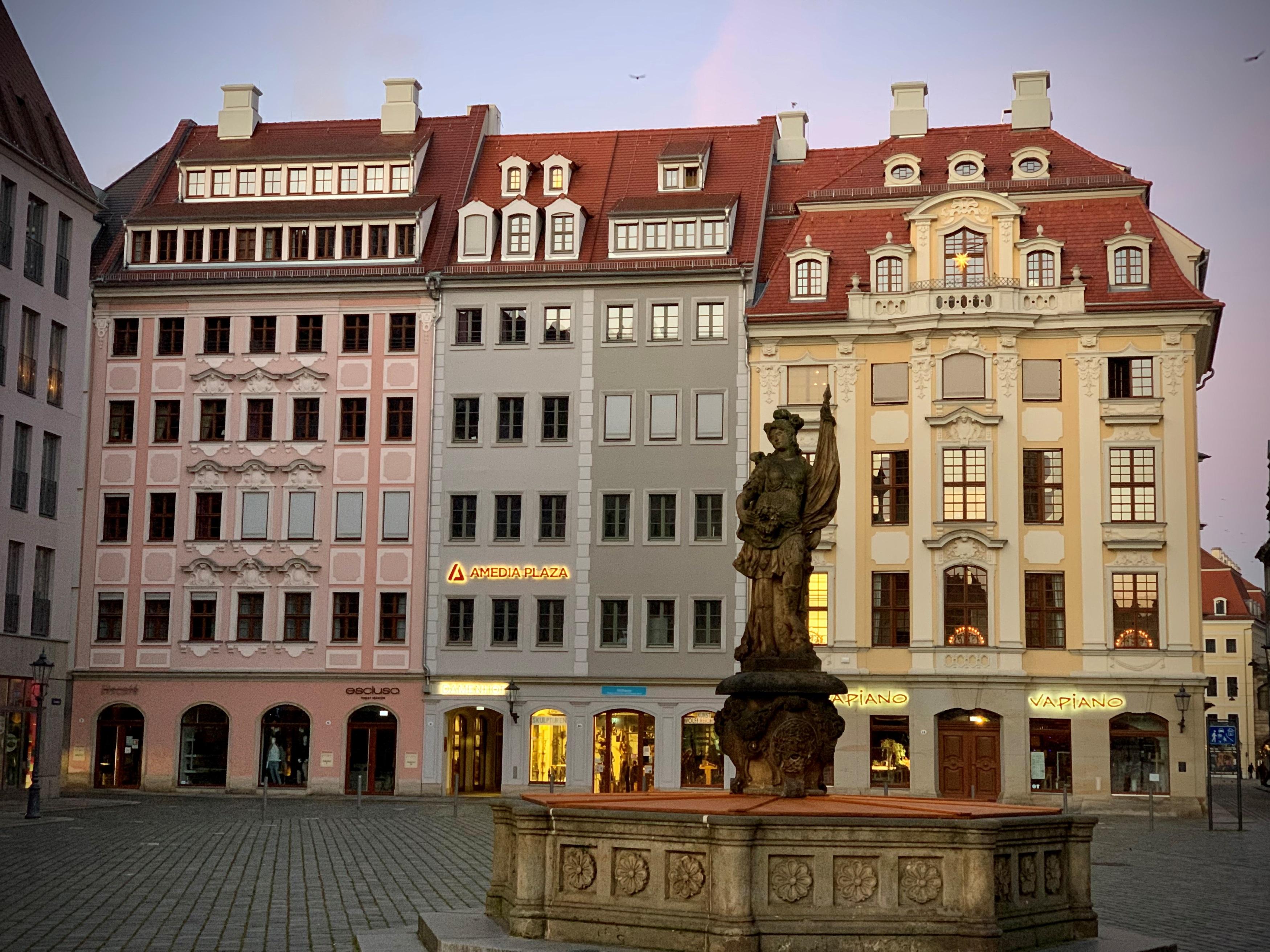 Amedia Plaza Dresden, Trademark Collection By Wyndham Екстериор снимка